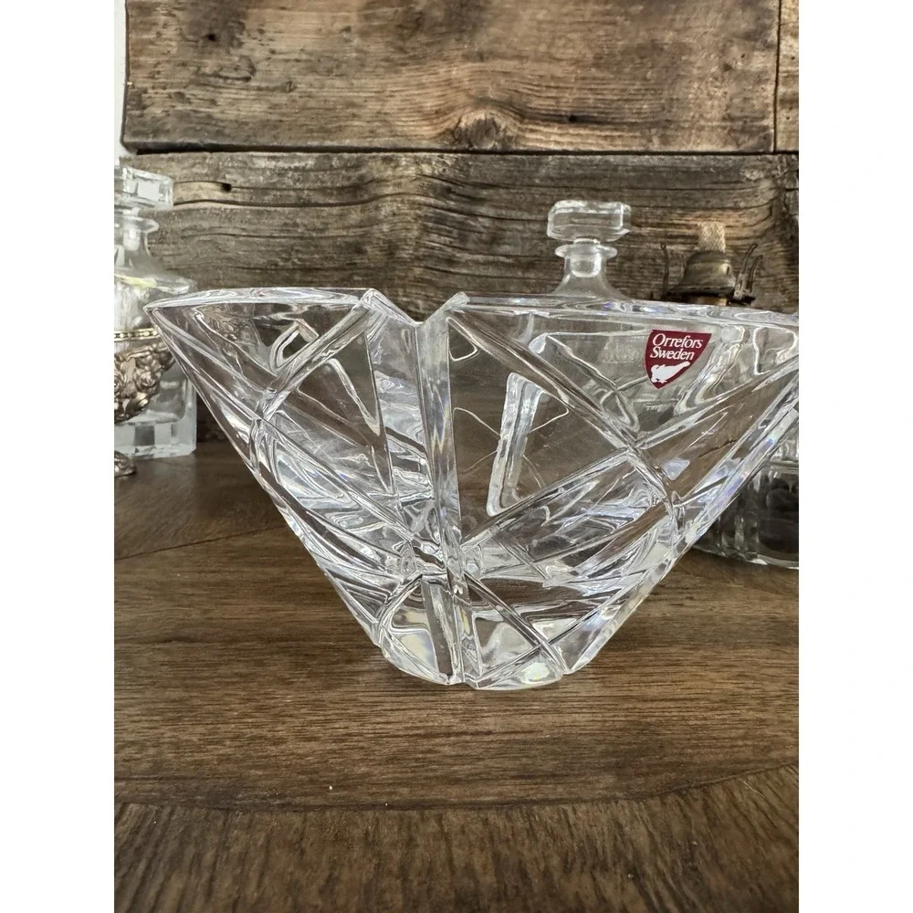 ORREFORS Swedish‎ Signed Crystal Bowl Crass Hatched Thick. Beautiful Vintage